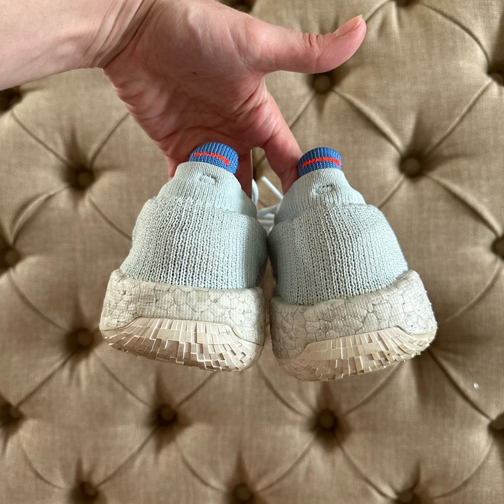 Adidas Boost - Picture 4 of 4